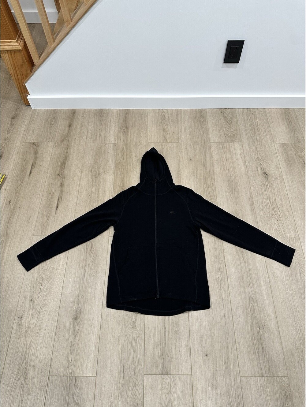 Macpac Merino Wool Full Zip Hoodie Mens Black Size Small